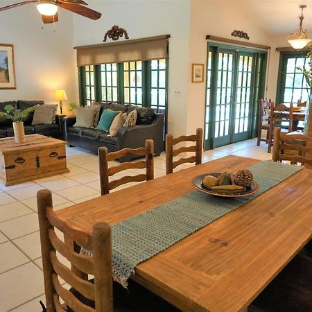 Jupiter Waterfalls - Newly Updated - Tiki Hut, Fire Pit, Kitchen, Pool Heater And More Exterior foto